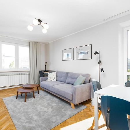 Pl. Dabrowskiego 12 By Homeprime Varşovia Exterior foto